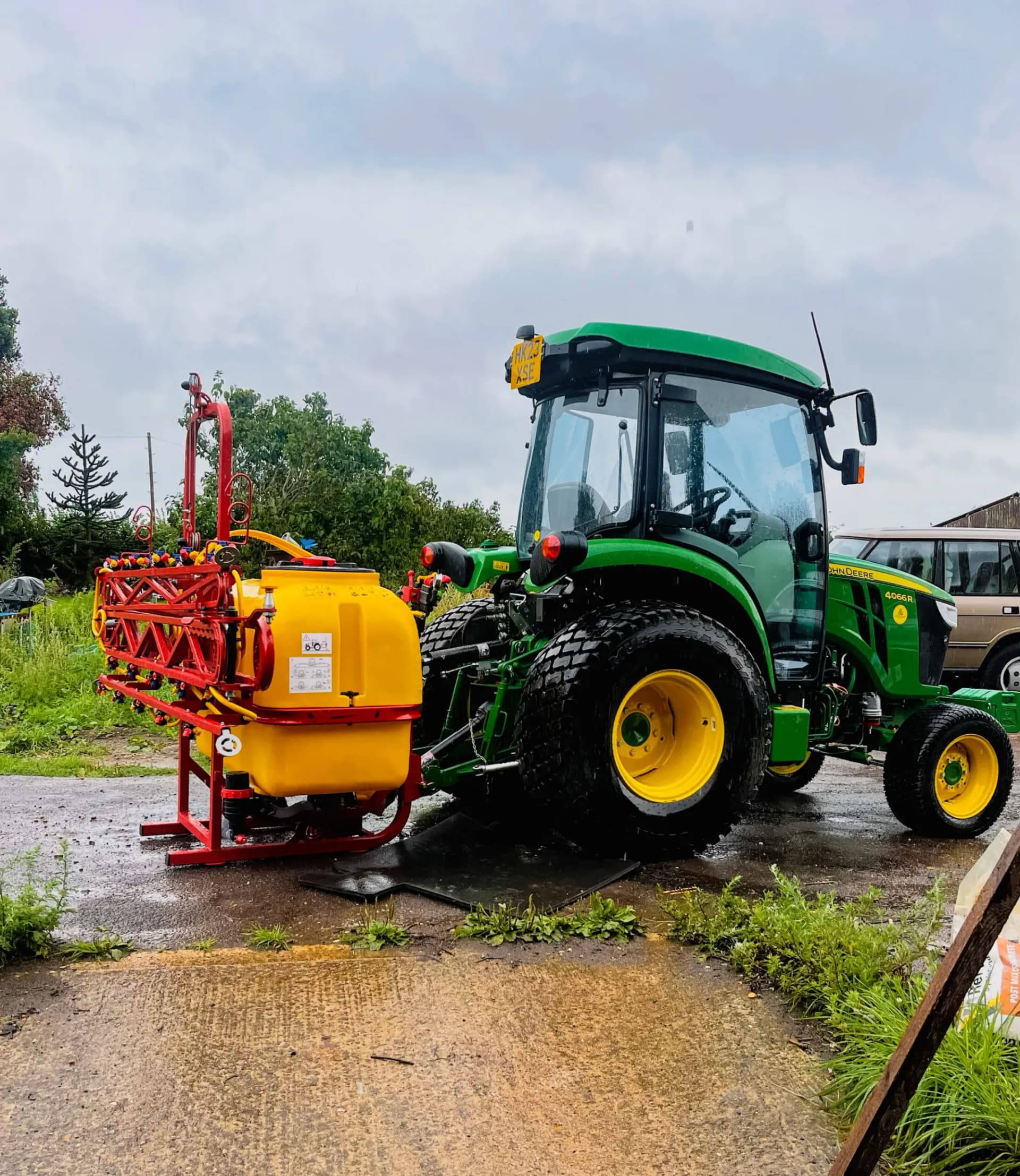 04F02D36-9E2A-4321-8BBB-039CF88E75E9